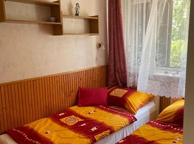 Vakantiehuis Rozsa Nyaralohaz Balatonboglár