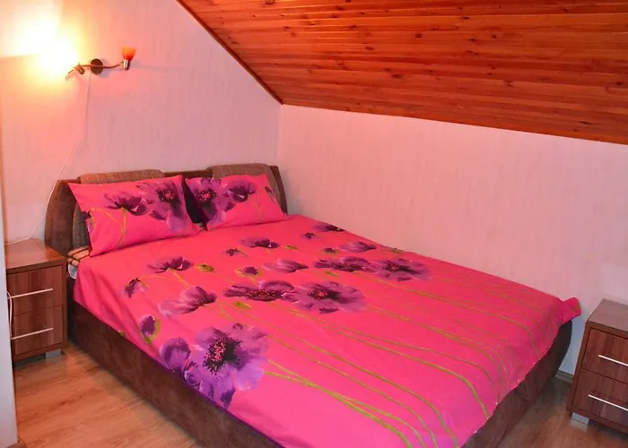 Feriehus Rozsa Nyaralohaz Balatonboglár